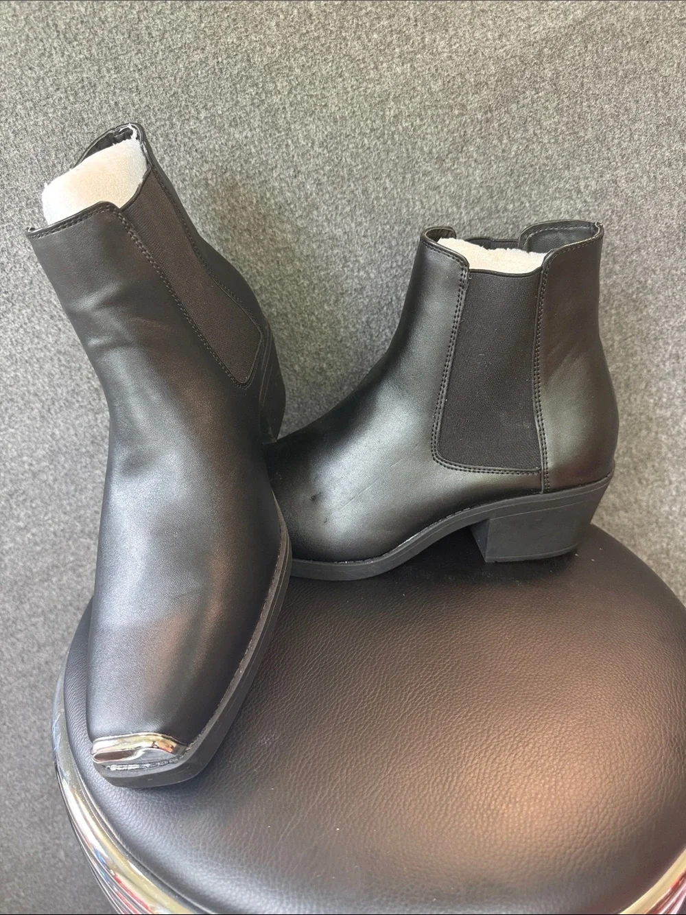 ASOS Black Leather Chukka Chelsea Boots for Men